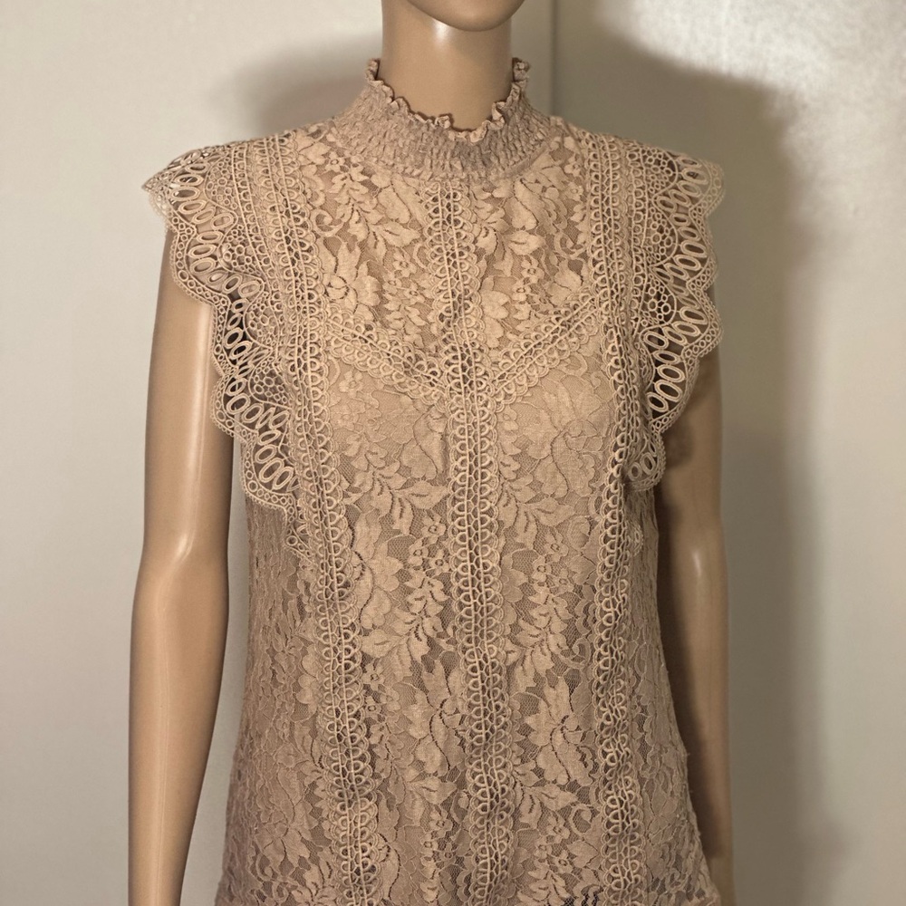 Cable & Gauge Lace Blouse - Beige